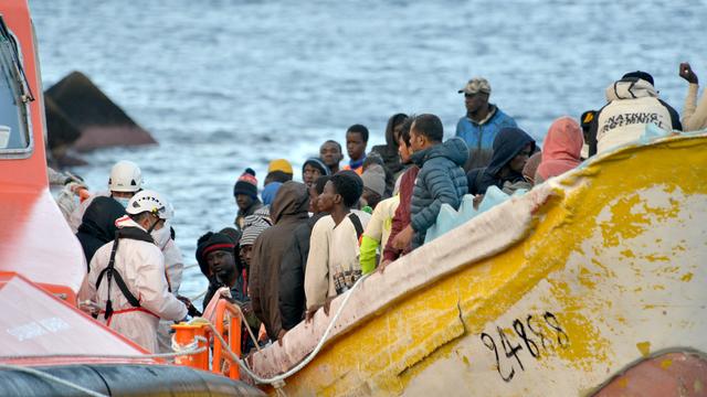 Migration: EU-Parlament stimmt verschärften Asylregeln zu