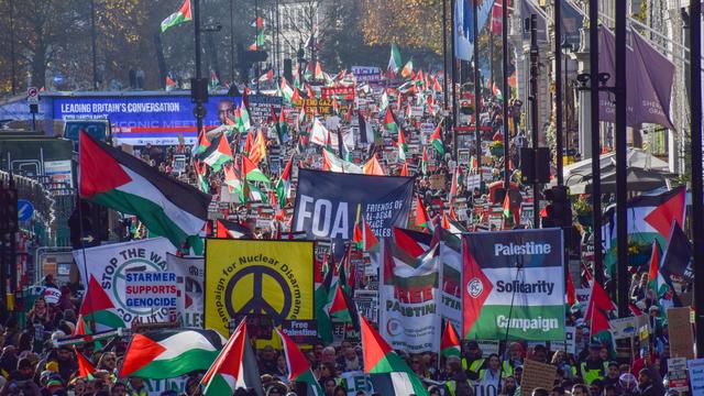 Pro-palästinensische Demonstrationen in London: Initiative gegen Antisemitismus fordert Rücktritt des Polizeichefs