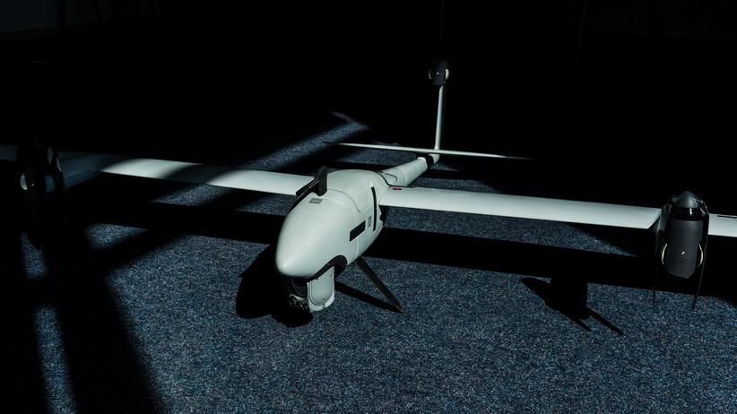 Start-ups und die Bundeswehr: Autonome Waffen verändern den Krieg | DIE ...