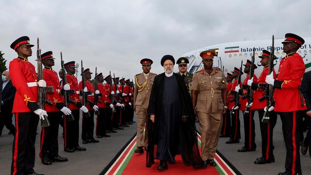 Der Iran in Afrika: Innige Worte für Irans Diktator