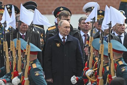 Wladimir Putin Vladimir Putin Roter Platz Militärparade 