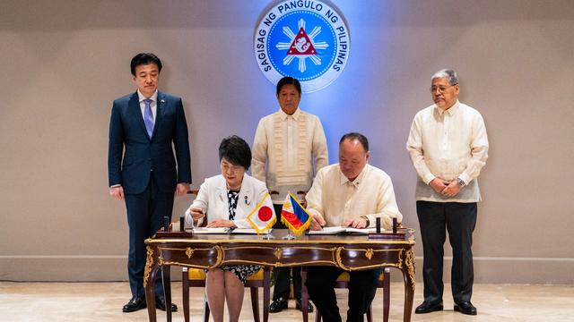Manila: Japan und Philippinen unterzeichnen Verteidigungsabkommen