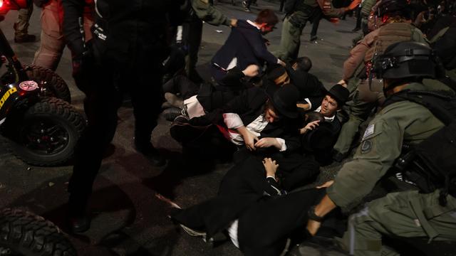 Jerusalem: Gewalt bei Protesten ultraorthodoxer Juden gegen Wehrdienst in Israel