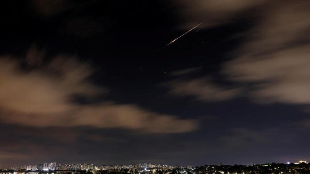 Nahost: Baerbock fordert Umsetzung von Waffenruhe, Israel fängt Rakete ab