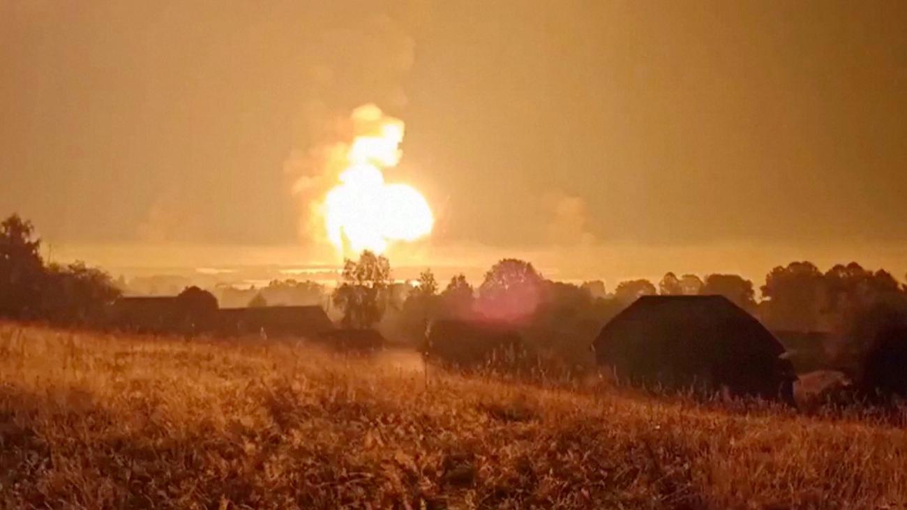 Ukraine war: Ukraine allegedly attacked ammunition depot in northwest Russia