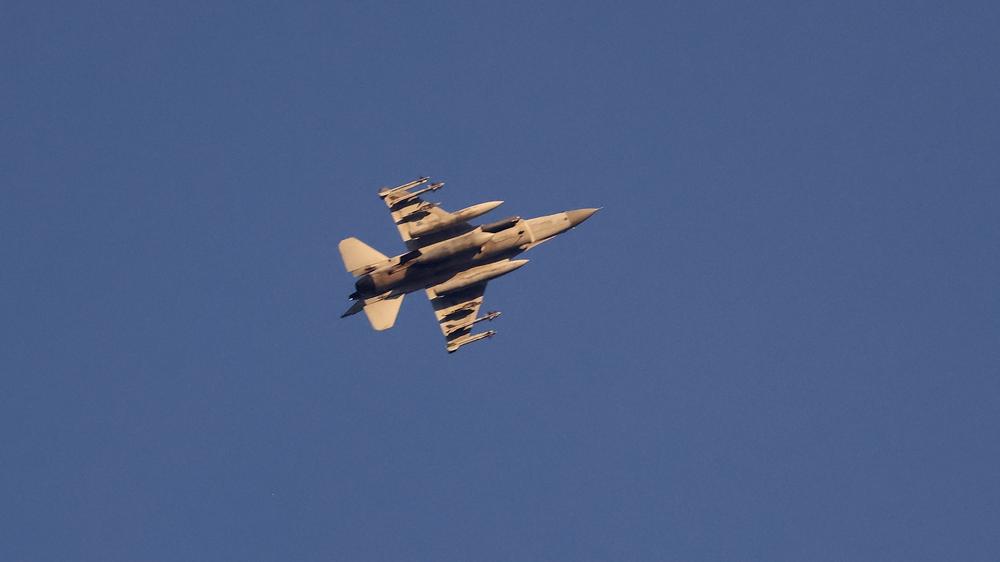  Israelischer Kampfjet auf Abfangmission gegen Beschuss aus dem Libanon