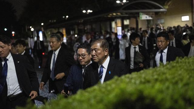 Parlamentswahl in Japan: Regierungspartei verfehlt laut Prognosen absolute Mehrheit