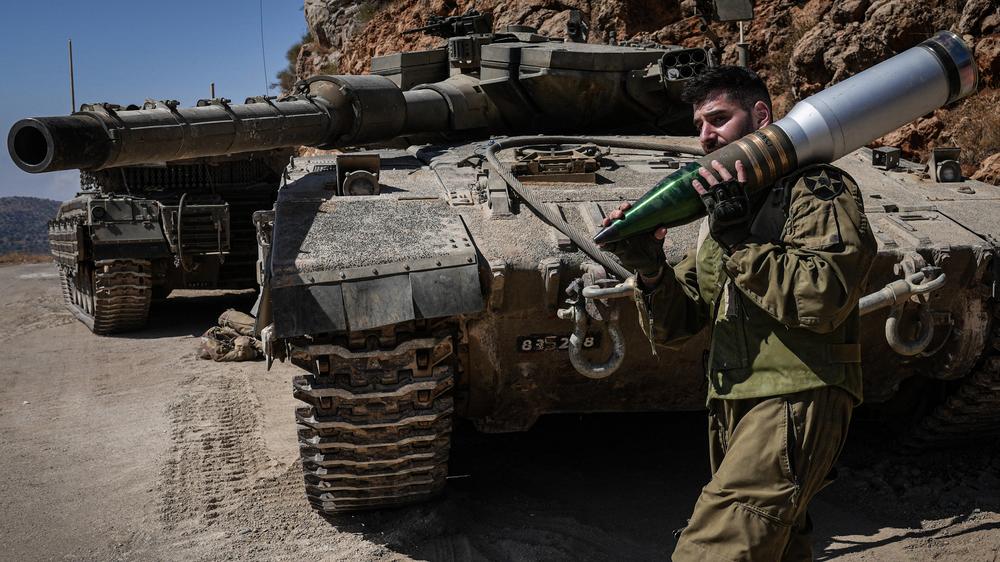  Ein israelischer Soldat an der Grenze zum Libanon am 7. Oktober