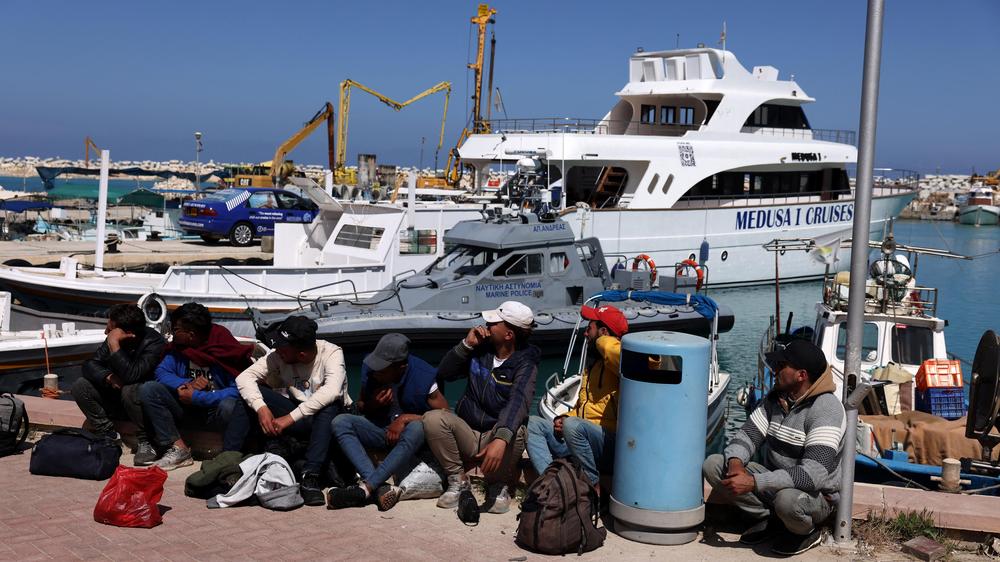  Migranten an der Küste Zyperns (Aufnahme vom April)