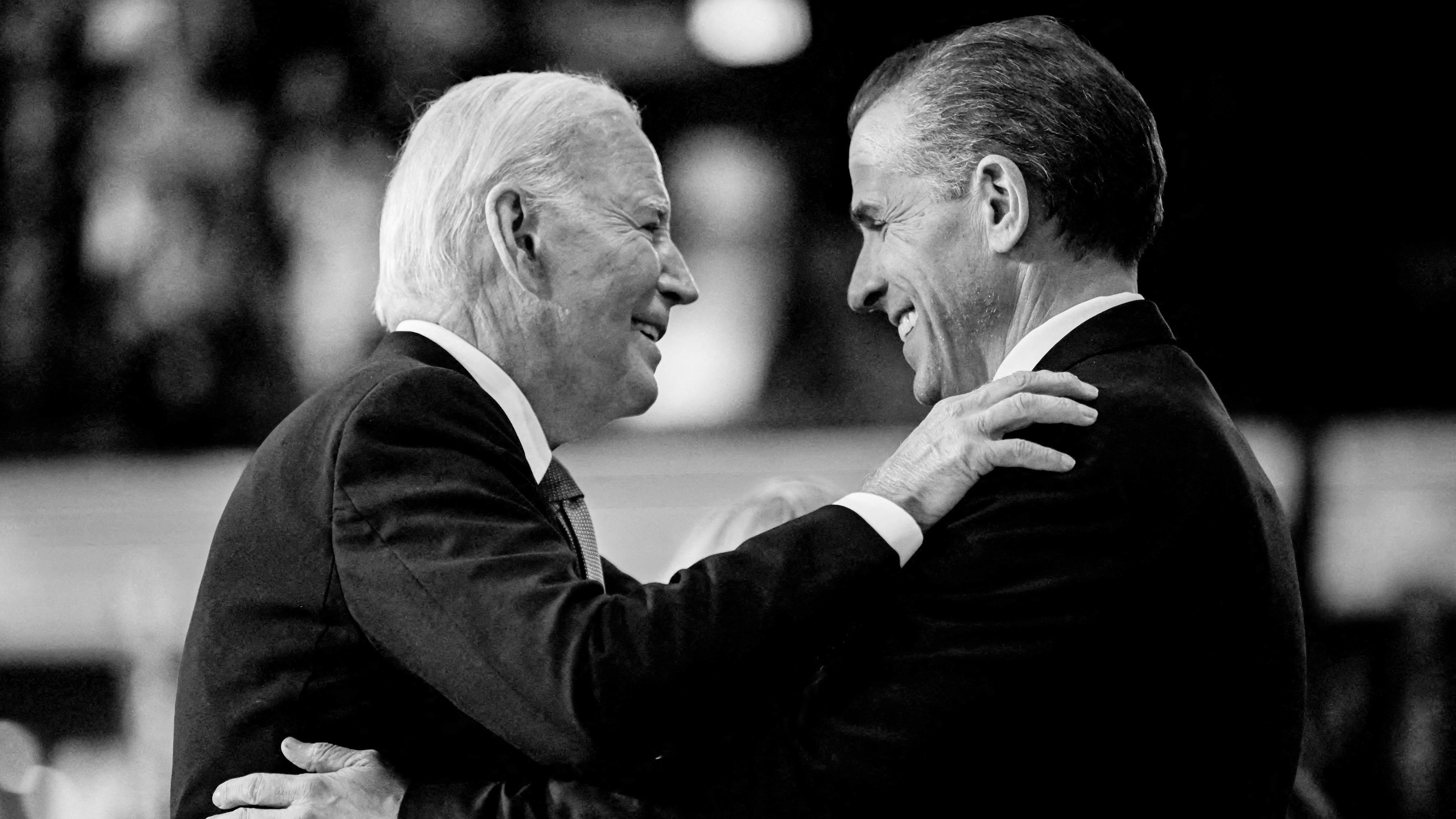 Joe Biden: US President Joe Biden with Sohn Hunter, part of the Democratic Party, in Chicago in August 2024