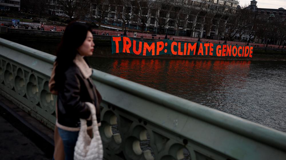 Klimapolitik: Donald Trump ordnet Ausstieg aus Pariser Klimaabkommen an ...