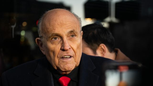 Trumps ehemaliger Anwalt : Rudy Giuliani legt Rechtsstreit mit Wahlhelferinnen nieder