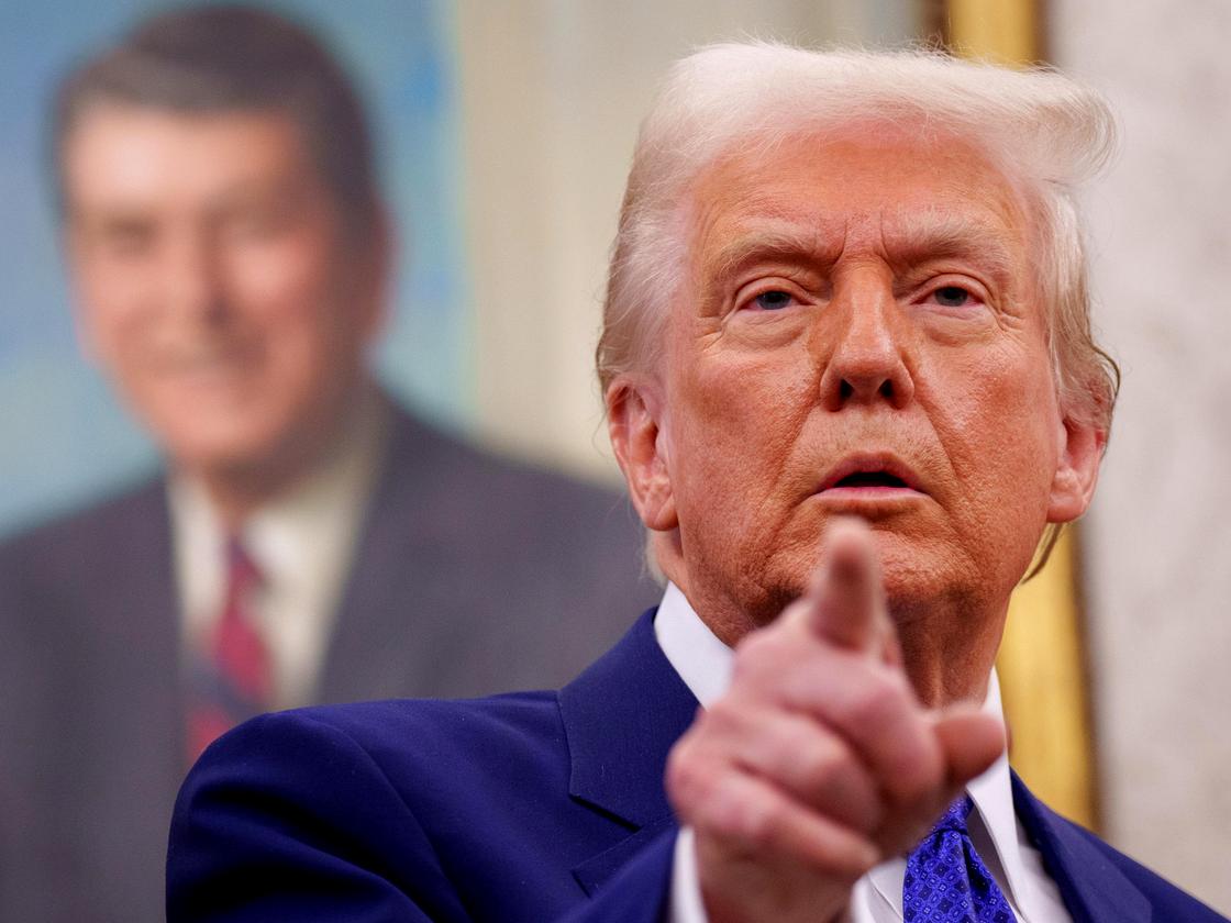 Der US-Überblick am Morgen: Trump äußert Zweifel an Nato-Beistandspflicht,  ordnet Kryptoreserve an | DIE ZEIT