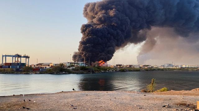 Bürgerkrieg im Sudan: Sudanesisches Militär meldet neue Angriffe auf Hafenstadt Port Sudan