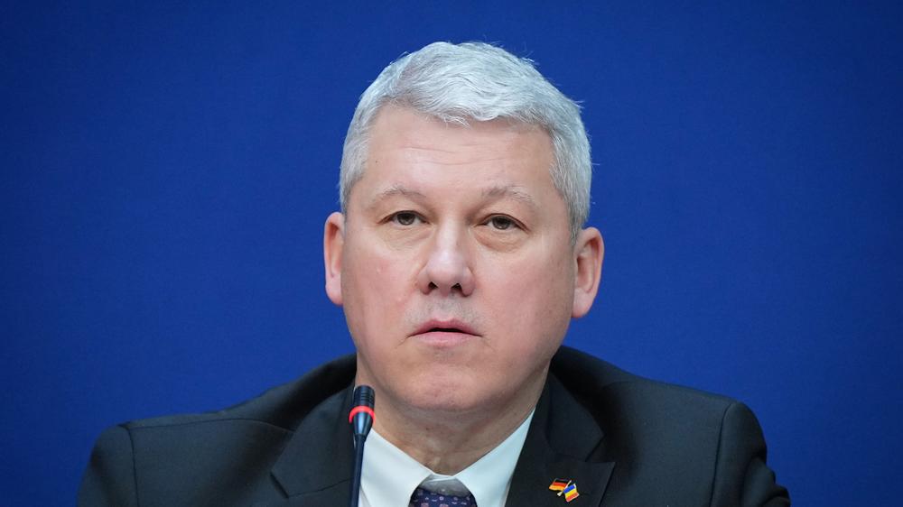  Der bisherige rumänische Innenminister Marian Catalin Predoiu wird das Land als kommissarischer Ministerpräsident regieren.