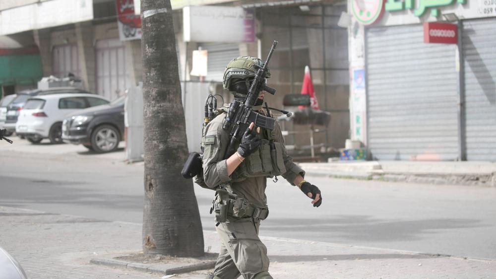  Israel hat im Gazastreifen eine Offensive mit Bodentruppen begonnen.
