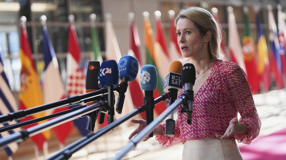  Die EU-Außenbeauftragte Kaja Kallas vor einem Treffen der EU-Außenminister in Brüssel