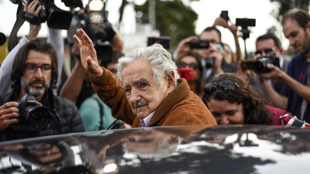   José Mujica legalisierte Cannabis, öffnete das Land für Geflüchtete und kämpfte für soziale Gerechtigkeit.