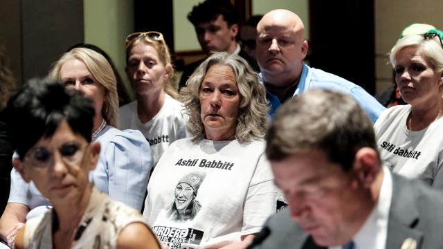 Ashli Babbitt: Trump-Regierung will Familie getöteter Kapitolstürmerin entschädigen