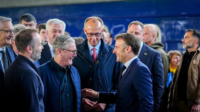 Ukrainekrieg: Merz, Macron, Starmer und Tusk in Kyjiw eingetroffen