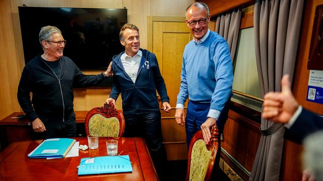 Ukrainekrieg: Merz, Macron und Starmer auf dem Weg nach Kyjiw