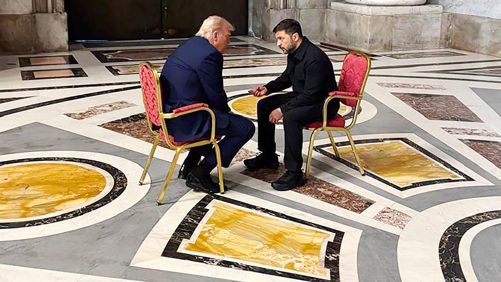  Die Präsidenten der USA und der Ukraine am 26. April im Vatikan