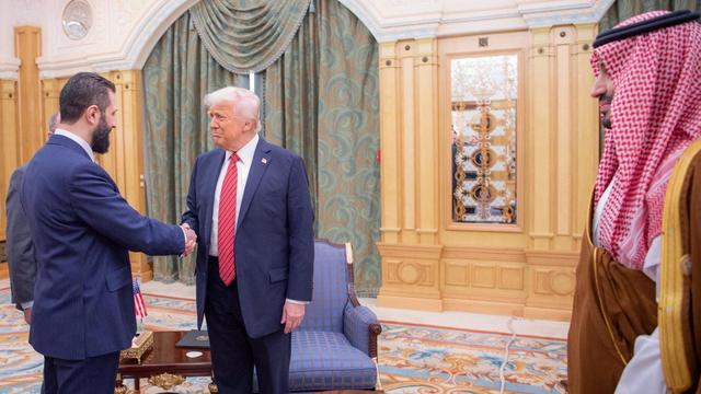 Syrien: Donald Trump trifft syrischen Übergangspräsidenten Al-Scharaa