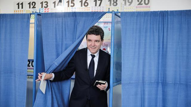 Präsidentschaftswahl in Rumänien : Zweite Runde bei wiederholter Präsidentenwahl in Rumänien begonnen