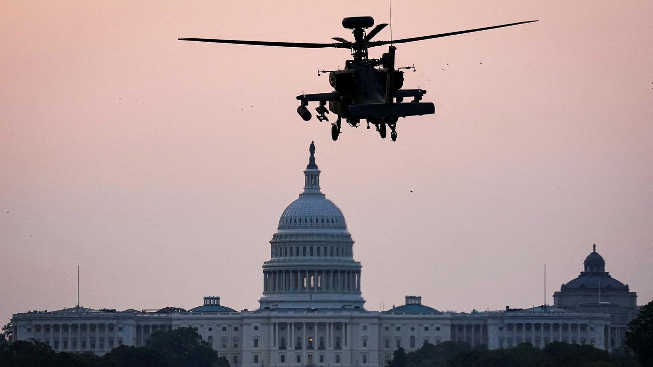 Proteste in den USA: Mutmaßliche Attentate in Minnesota überschatten Militärparade  