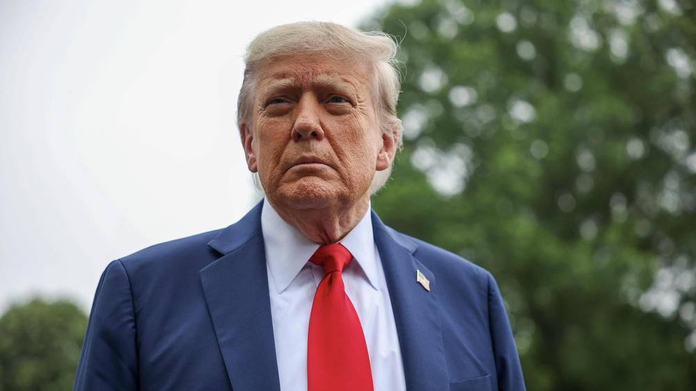  Donald Trump sprach von einem "sehr schwachen" Vergeltungsschlag des Iran.