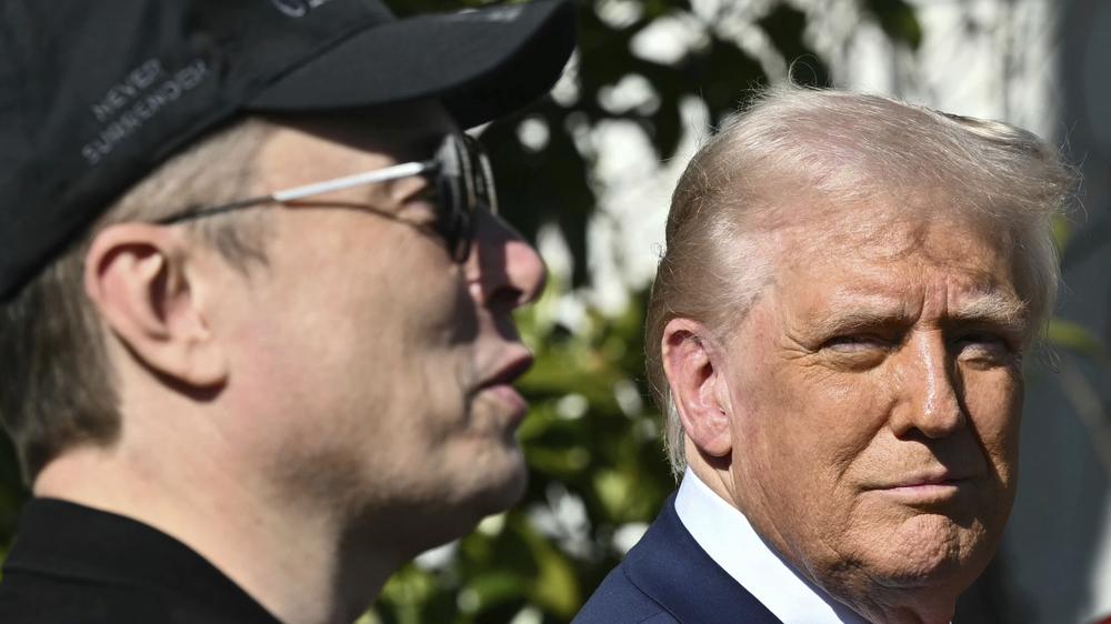  US-Präsident Donald Trump und Tesla-Chef Elon Musk bei einem Pressetermin im März