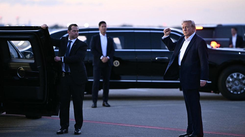  Aber in der Epstein-Affäre sitzt US-Präsident Donald Trump jetzt in der Falle.