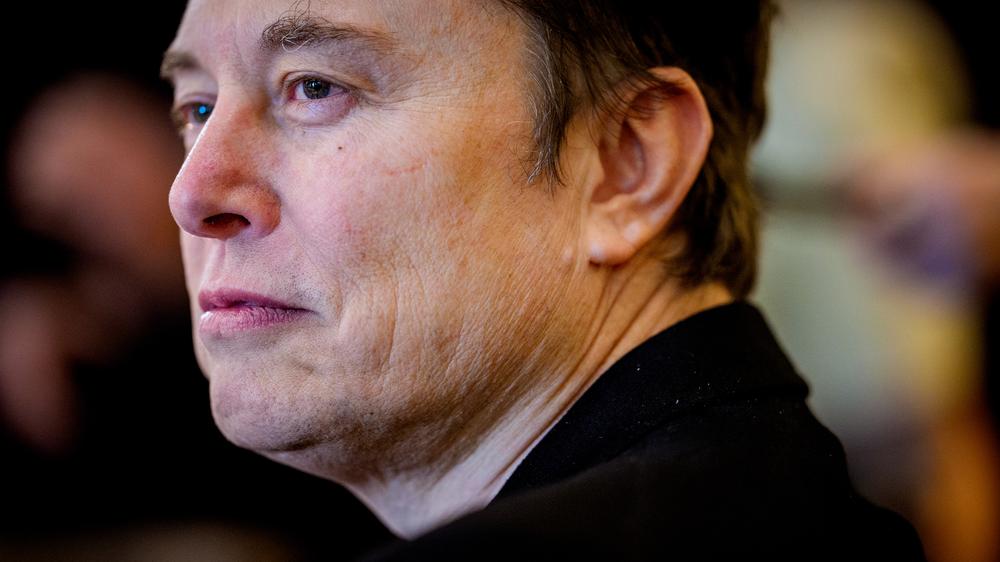  Mit mehreren Posts auf seiner Plattform X hat Techmilliardär Elon Musk republikanische Abgeordnete wegen des geplanten Steuergesetzes attackiert.