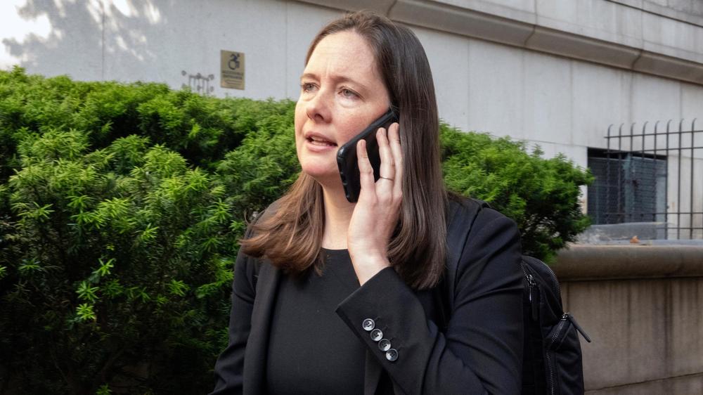  Die Bundesstaatsanwältin Maurene Comey ermittelte in den Fällen Jeffrey Epstein und Sean Combs. Medienberichten zufolge wurde sie entlassen.