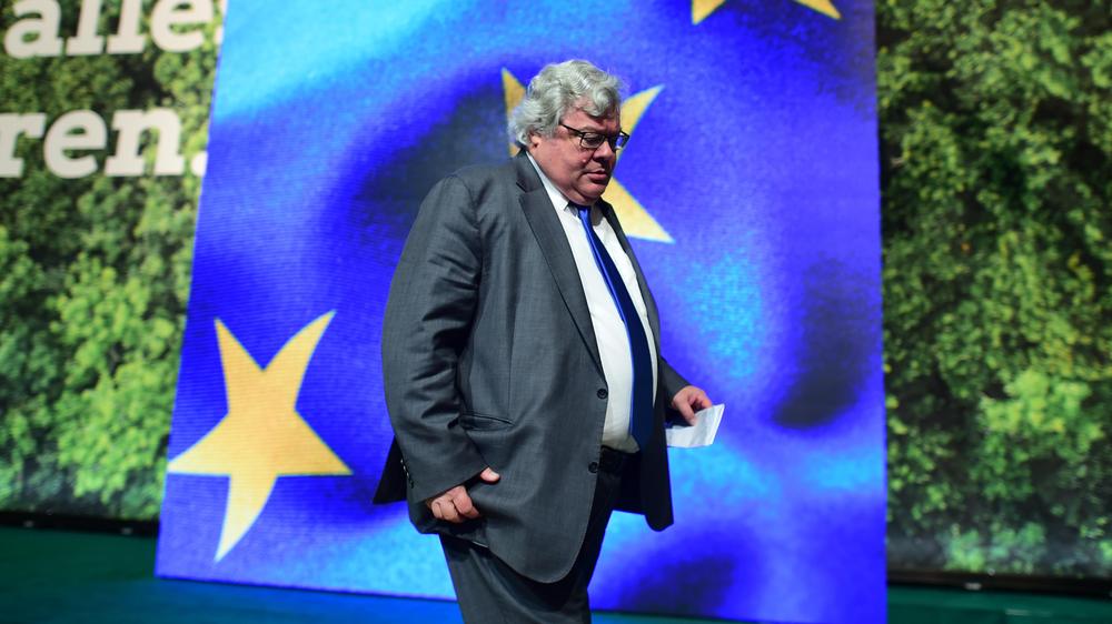  Der frühere EU-Parlamentsabgeordneten Reinhard Bütikofer der Grünen wurde 2021 von China mit Sanktionen verhängt.