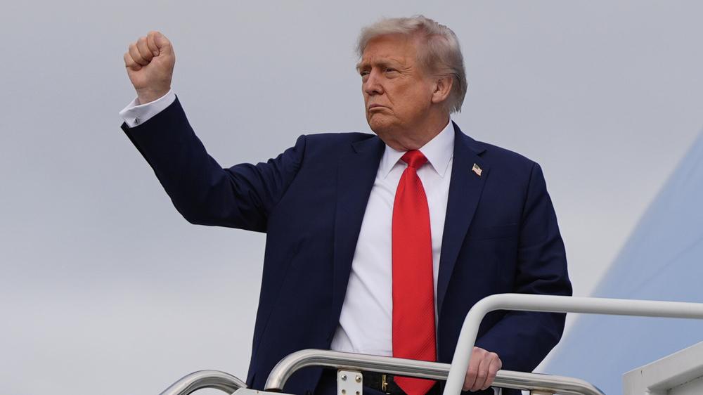  US-Präsident Donald Trump kündigte Fortschritte mit Russland an, erläutert aber nicht, was er damit meint.