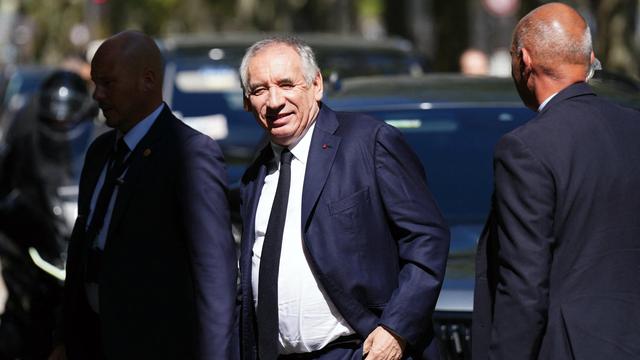 Frankreich: Premierminister Bayrou kündigt Misstrauensvotum im Parlament an