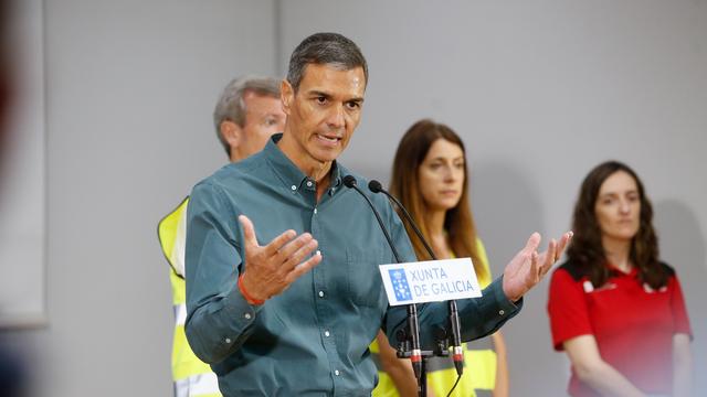 Waldbrände: Regierungschef Sánchez warnt vor Klimanotstand in Spanien