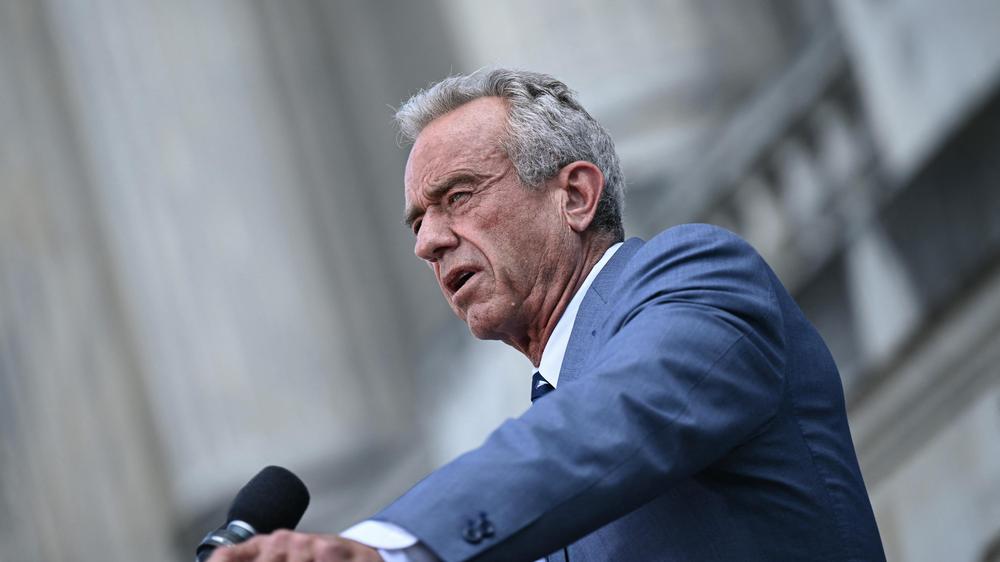  Der US-Gesundheitsminister Robert F. Kennedy Jr. stellt die Wirkung von Impfstoffen immer wieder infrage.