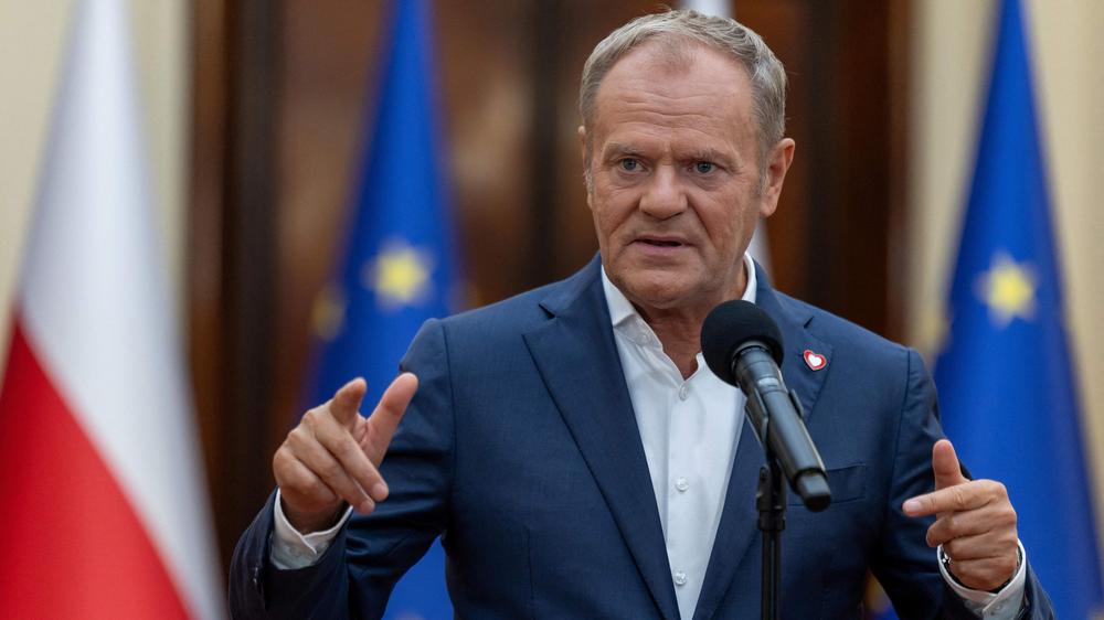  Polens Ministerpräsident Donald Tusk hat über eine Drohne im Regierungsviertel berichtet.