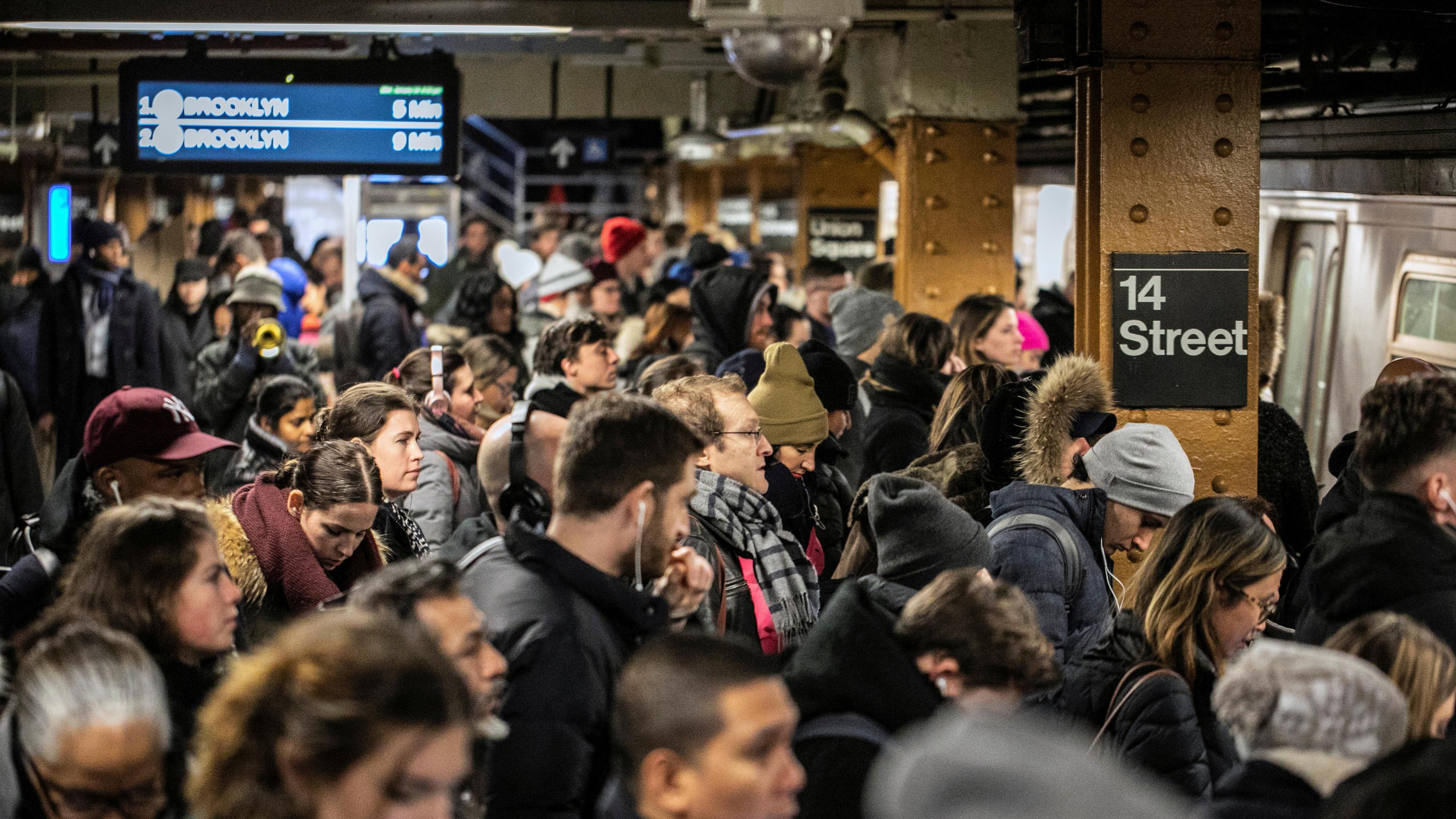 Zohran Mamdani: Das überlastete U-Bahn-System in New York ist ein politisches Dauerthema (Archiv).