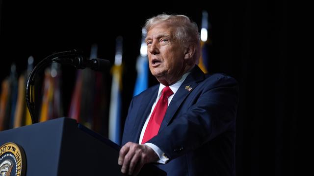 Der US-Überblick am Morgen: USA stehen kurz vor Shutdown, Kritik an Pete Hegseths Militärtreffen