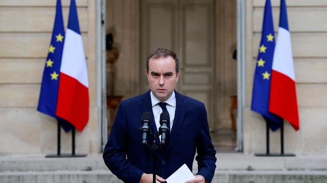 Lecornu forms government, faces censure