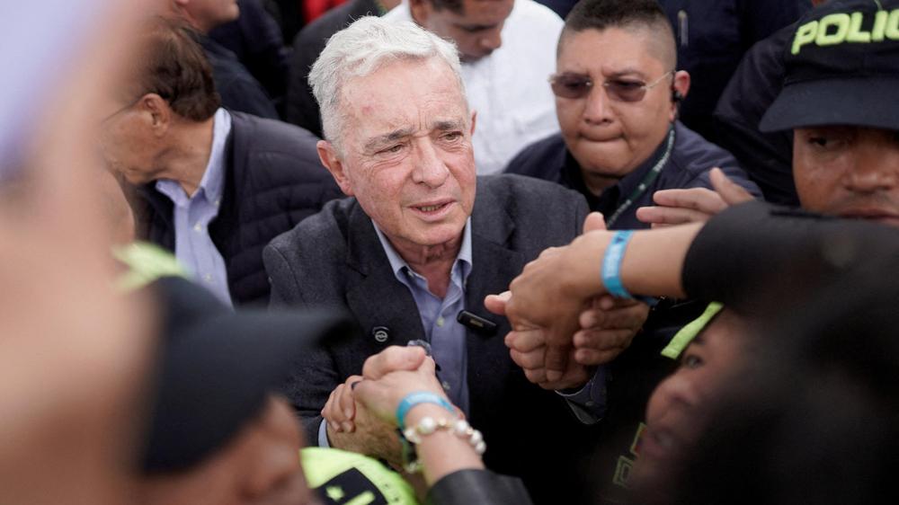  Der ehemalige kolumbianische Präsident Álvaro Uribe wurde in zweiter Instanz freigesprochen.