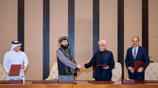 Verhandlungen in Istanbul: Pakistans Verteidigungsminister optimistisch für Frieden mit Taliban