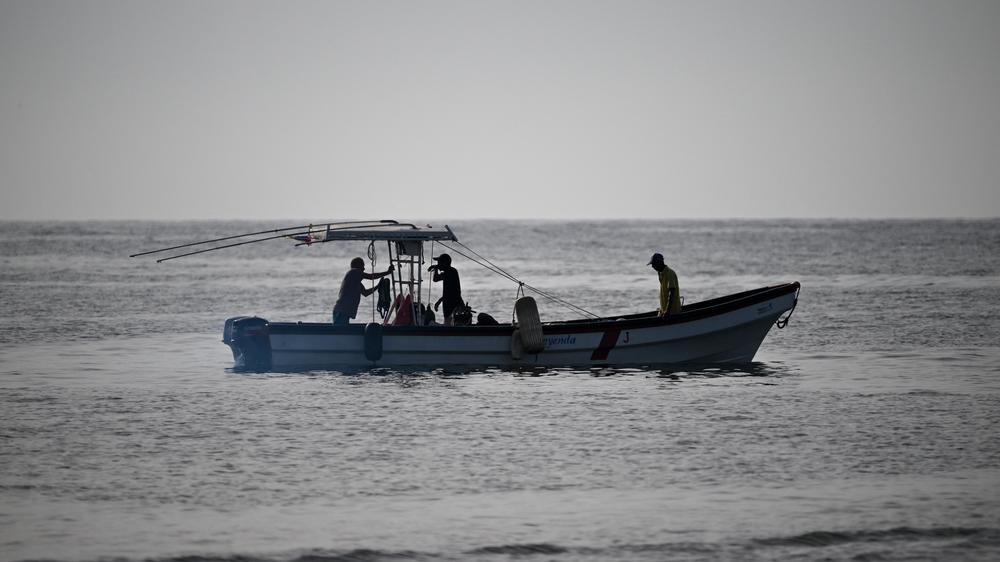  Ein Fischerboot vor der Küste Venezuelas – das US-Militär hat zuletzt mehrfach vermeintliche Drogenboote in der Region angegriffen und Menschen getötet.