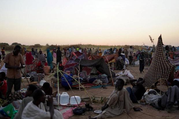 Sudan: Vertriebene Familien aus Al-Faschir in einem Lager in Nord-Darfur am 27. Oktober