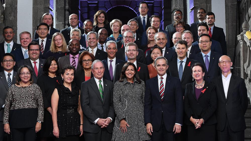  Die Bürgermeisterinnen und Bürgermeister von 33 Städten haben sich vor der Weltklimakonferenz auf ein gemeinsames Vorgehen gegen die Folgen des Klimawandels geeinigt.