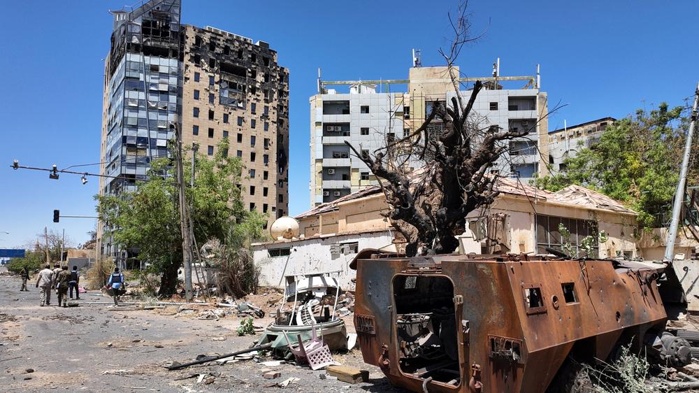  Seit dem Frühjahr wird die Hauptstadt des Sudan wieder von der Armee kontrolliert. Das Bild entstand Ende März.