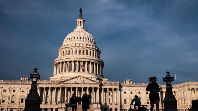 US-Repräsentantenhaus stimmt für Freigabe der Epstein-Akten